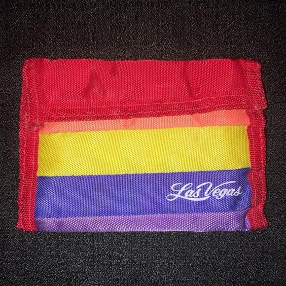 Vintage Tri-Fold Velcro Rainbow Las Vegas Wallet - Picture 7 of 7